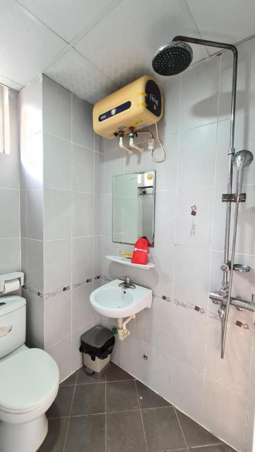 河内 Reddoorz Newstyle House Nguyen Ngoc Vu酒店 外观 照片